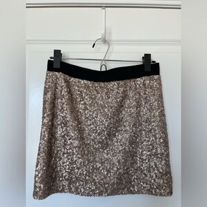 XS Forever21 Contemporary Light Gold Mini Sequin Skirt